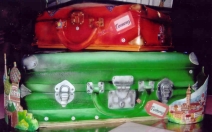 cake-suitcases