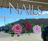 Nails Mums